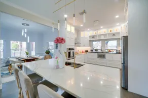 Near Joe Pool Lake! Luxe Getaway w/ Shared Pool - Interior