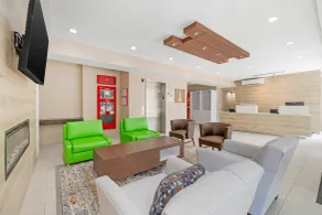 Country Inn & Suites by Radisson, Staten Island - Hall