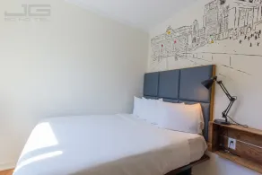 JGSTAY - Soho - Camera