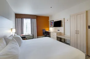 Holiday Inn Express Lexington by IHG - Room
