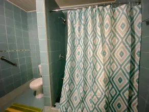 The Bey Bed and Breakfast - Bathroom