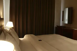 Plaza Hotel Beirut - Room