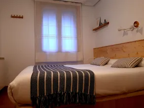 Pensión Urkia - Room