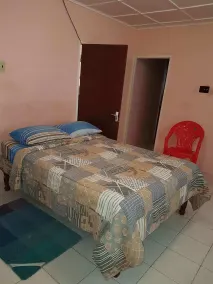 Laura's Place - Quarto