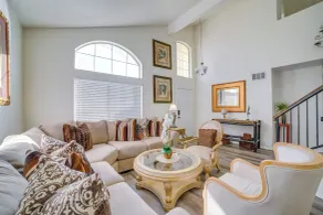 Family Home w/ Hot Tub! 2 Mi to Dtwn Riverside - Interior