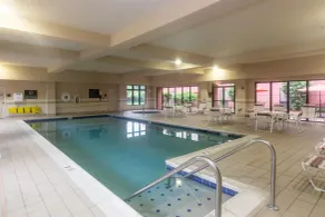 Hampton Inn & Suites Wilder - Piscina