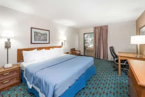 Days Inn by Wyndham Kirksville - Rum