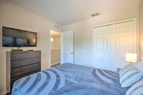 Chic Resort Townhome ~ 9 Mi to Disney Parks! - Interiør