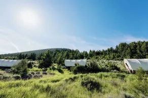 Chico Hot Springs Resort - Camera