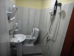 Marany Guesthouse - Bathroom