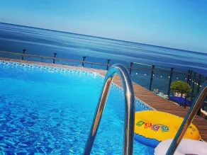 Panorama Kvariati - Pool