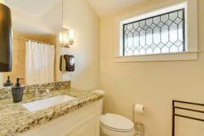 Indoor Pool: Peaceful Oasis in Hitchcock - Innenbereich