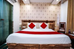 HOTEL ALMOND - Quarto