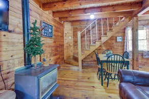 Comfy Taswell Cabin Rental - Community Amenities! - Innenbereich