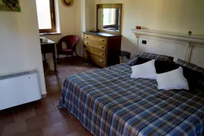 Agriturismo Tra Serra E Lago - Zimmer