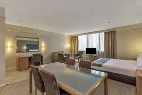 Stamford Plaza Adelaide - Room