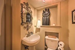 Updated Apartment in Historic Dtwn Marshall! - Salle de bain