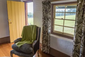 The Barracks, Tocal - Room