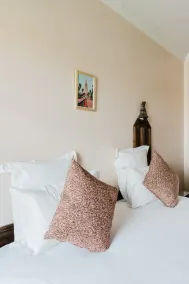 Amani Hotel Suites & Spa - Room