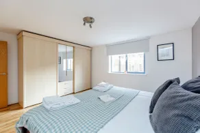 The Bateman's Shoreditch 2 Bed Flat by BaseToGo - Rom
