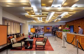 Ramada Plaza by Wyndham Bangkok Menam Riverside - Réception