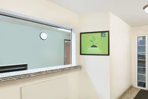 WoodSpring Suites Tyler Rose Garden - Reception