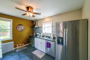 1 Mi to Trolley Square! Family Home w/ Bar & Yard - Interiør
