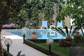 Golden Rose Suites - Basseng