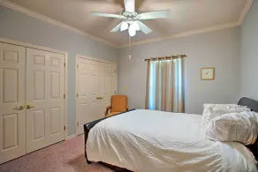 Spacious Stallion Lake Ranch Home w/ Patio - Interior