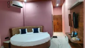 Hotel Asha Palace By Basotel - Chambre