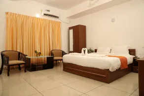 Sunstar Residency & Food Plaza Pala - Room