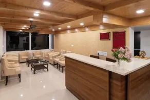Hotel Wild Wood - 5 Minutes Walk to Mall Road - Reception