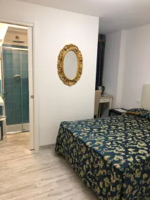 Al Mascaron Ridente - Room