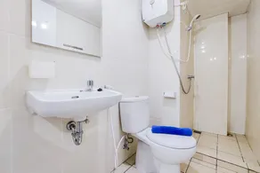 Nice 2Br Apartment At M-Town Residence - Salle de bain