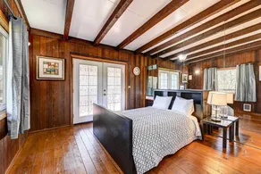 Pet-Friendly Grants Pass Home w/ Hot Tub! - Interiör
