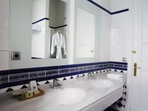 Hotel Villa Rosario, Palacete - Bathroom