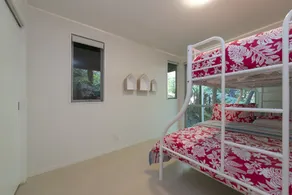 Ted's Cottage near Little Oneroa Beach - Habitación
