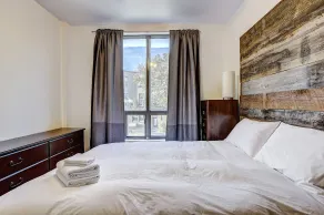 Destination Stays Griffintown Montreal - Room