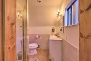 Hot Tub & Mtn View: Dog-friendly Payson Getaway! - Interior