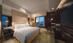 Holiday Inn Beijing Focus Square by IHG - Zimmer