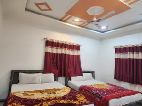 Hotel Kanhaiya And Restaurant - Rum