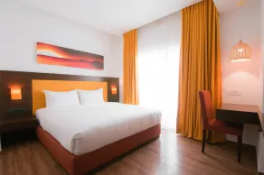 BloomSuites l Calangute - Room