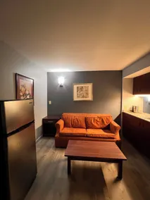 BlissPoint Inn & Suites, Northwood - Chambre