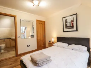 1 The Coach House - Room