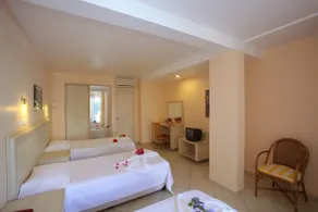 Catamaran Hotel - Room