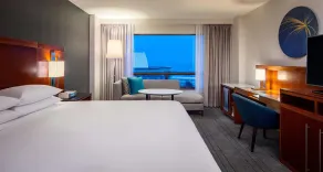 Hyatt Regency Crystal City at Reagan National Airport - Room