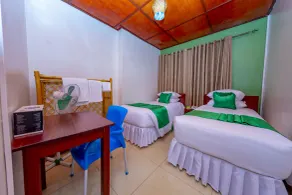 B.Maurice Guest House - Zimmer