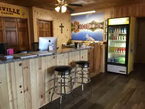 Rockerville Lodge & Cabins - Lobby