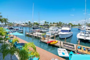 Latitude 26 Waterfront Boutique Resort - Fort Myers Beach - Quarto