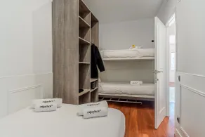 Enjoybcn Fira Apartment - Chambre